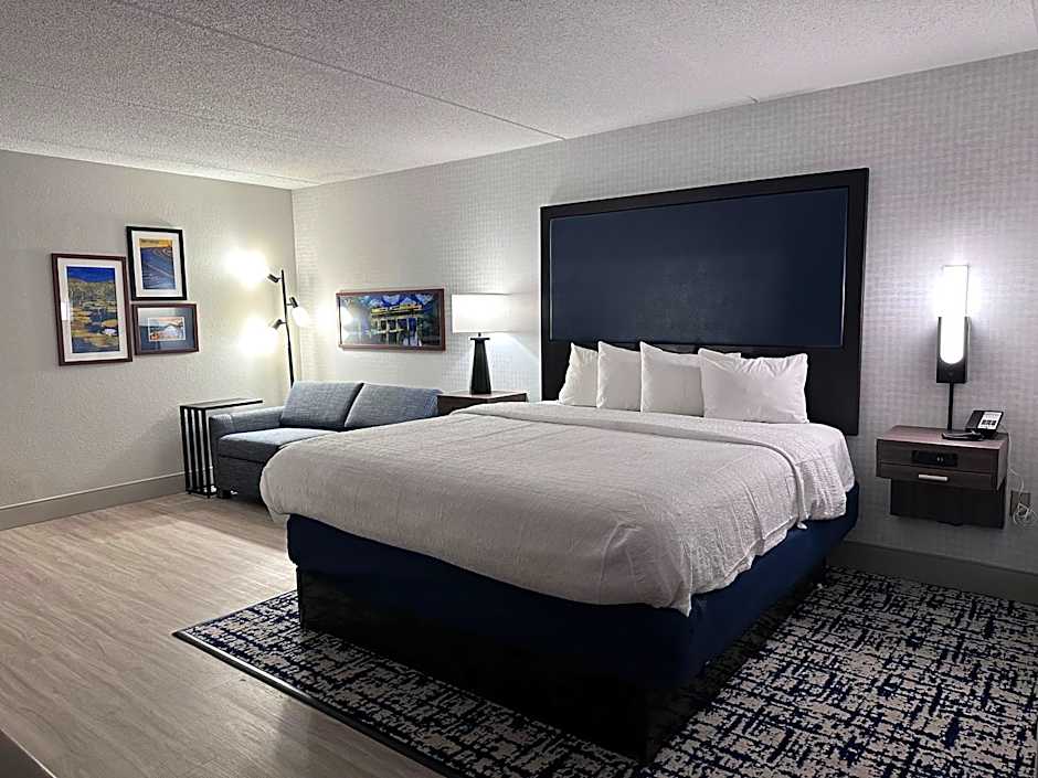 Hampton Inn By Hilton Waycross