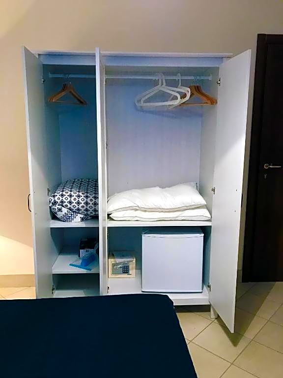 CYTRUS rooms