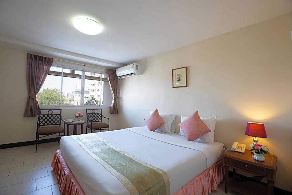 D-haus Ladprao Residence