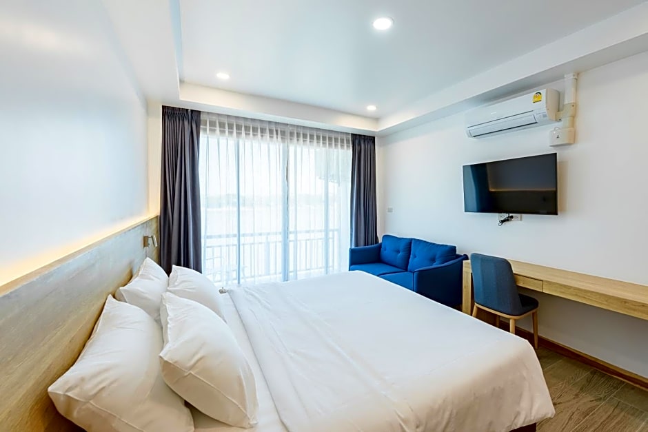 Chiangkhan River Walk Hotel