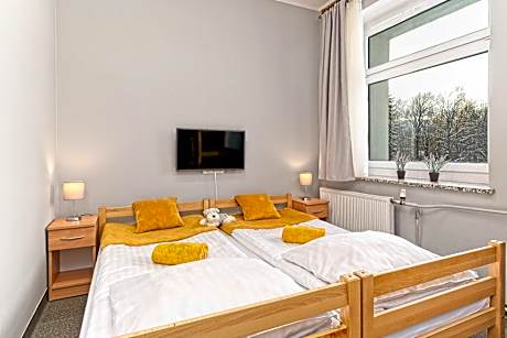 Quadruple Room with Mountain View