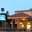 Travelodge by Wyndham Long Beach Convention Center