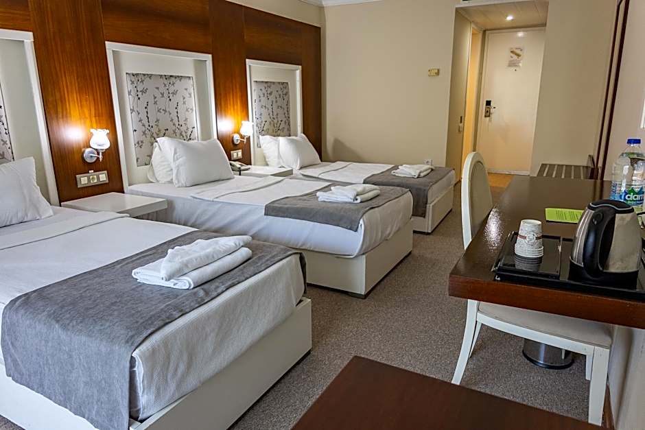 Sentinus Beach Hotel