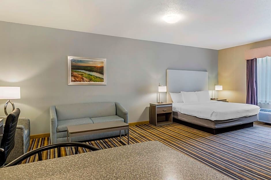 Best Western Plus New England Inn & Suites