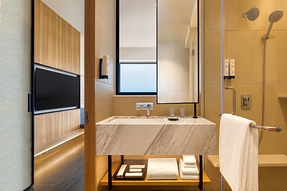 Fairfield by Marriott Mumbai International Airport