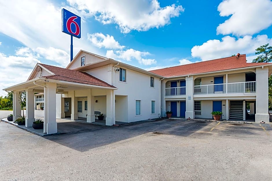 Motel 6-Livingston, TX