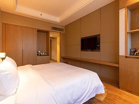 Southern Club Station 1 Hotel