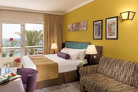 Premium Double or Twin Room with Sea View