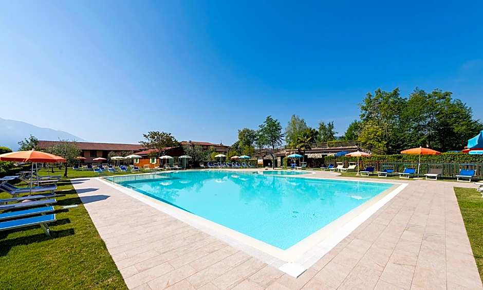 Hotel Pineta Campi
