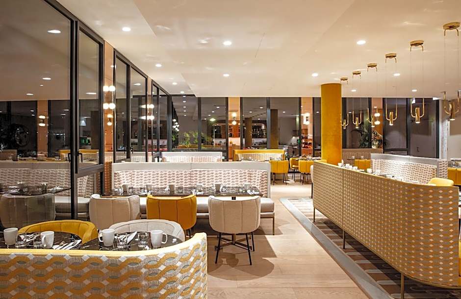 Hôtel Kyriad Prestige Paris Asnieres