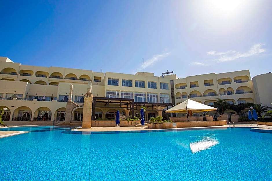 Golden Tulip Carthage Residence