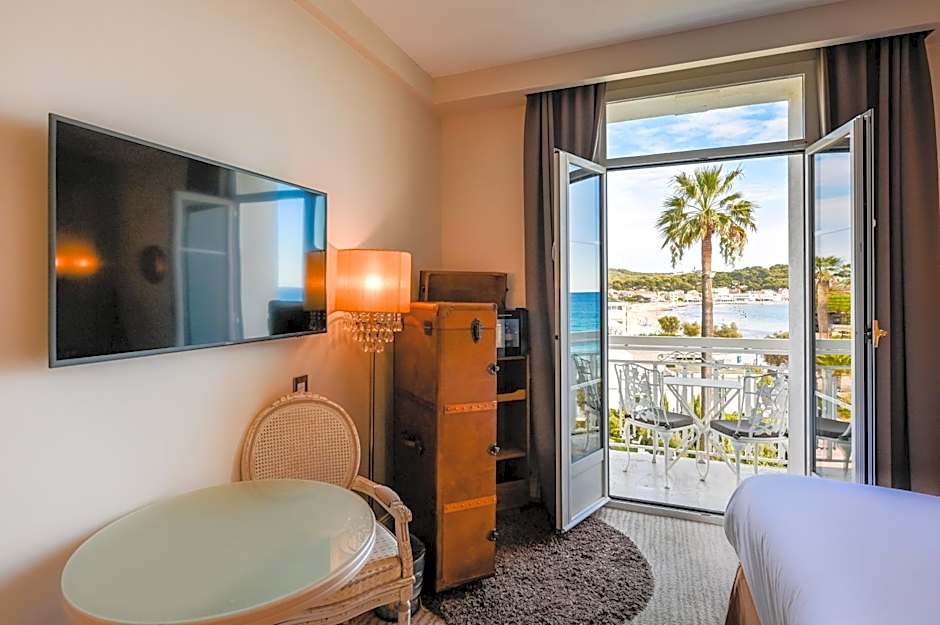 Grand Hotel Des Sablettes Plage, Curio Collection By Hilton