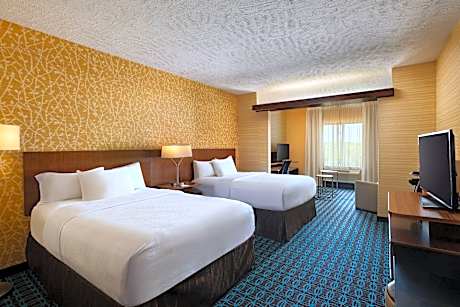 Suite, 2 Queen, Sofa bed