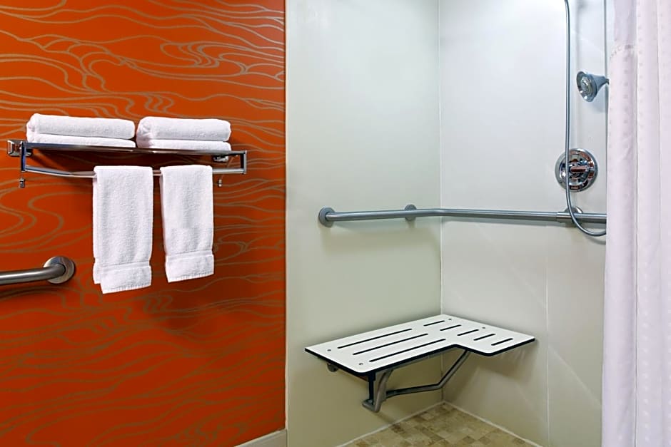 Holiday Inn Express Richmond-Brandermill-Hull Street, an IHG Hotel
