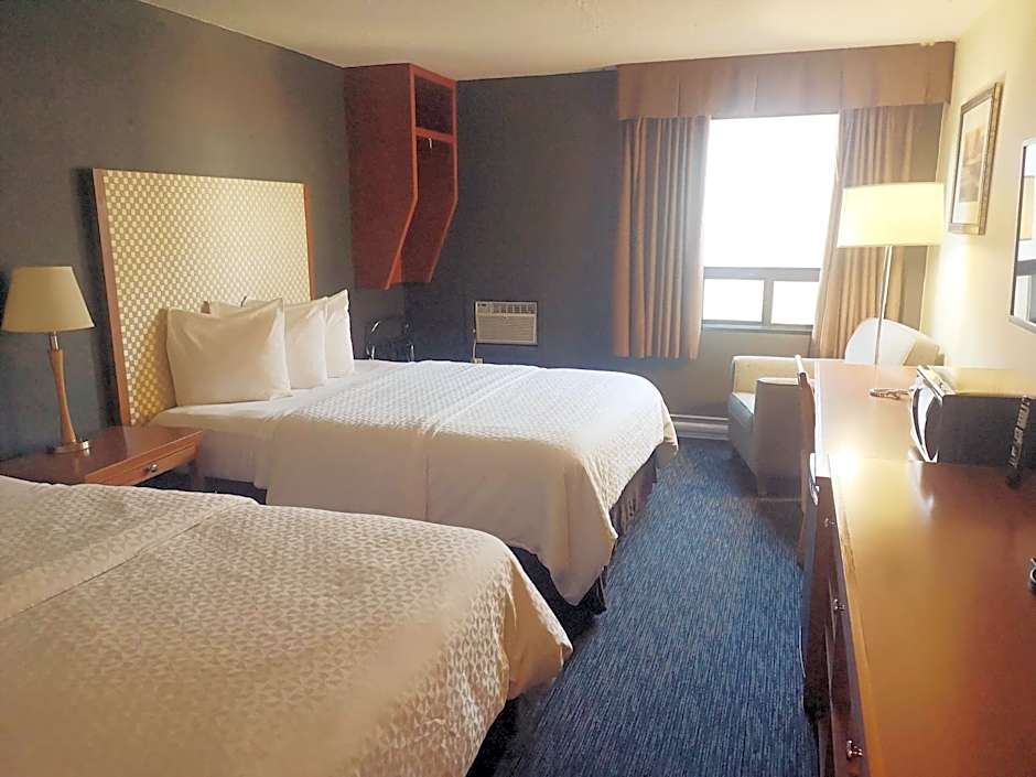 Travelodge by Wyndham Edmonton West