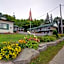 Knights Inn - Huntsville, ON