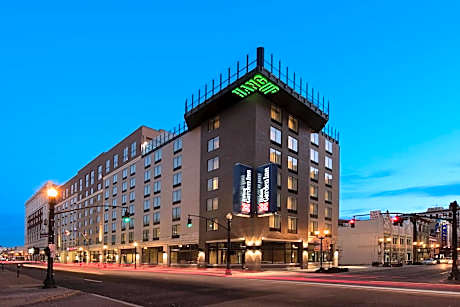 Hilton Garden Inn Louisville Downtown