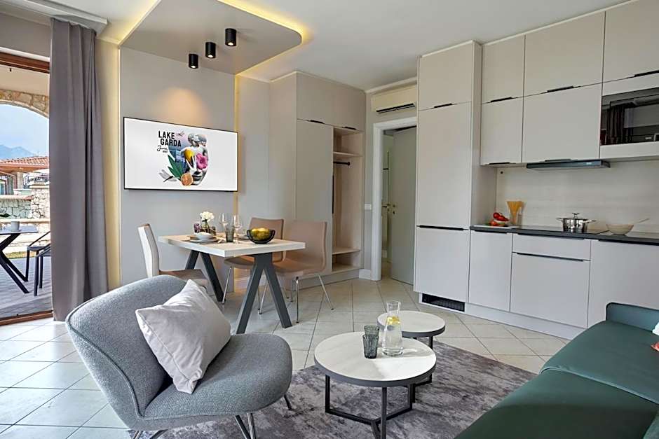 June Stay Lake Garda