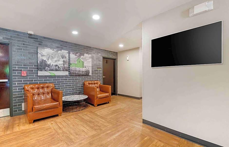 Extended Stay America Suites - Charlotte - University Place