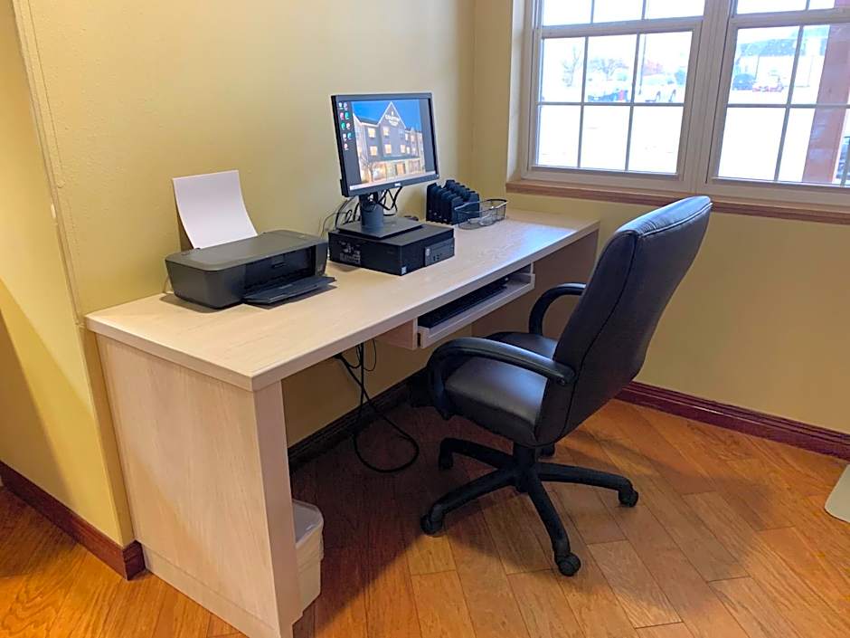 Country Inn & Suites by Radisson, Kearney, NE