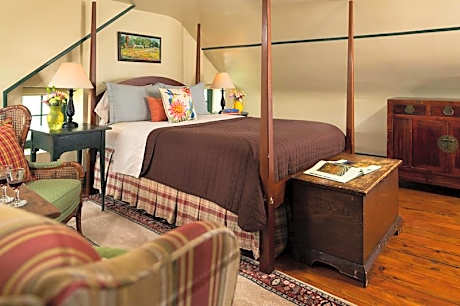 Queen Room