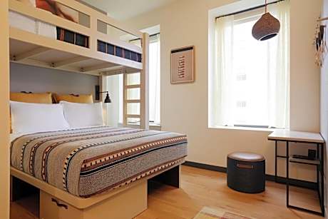 1 Queen Bed, Twin Bunk, Guest room