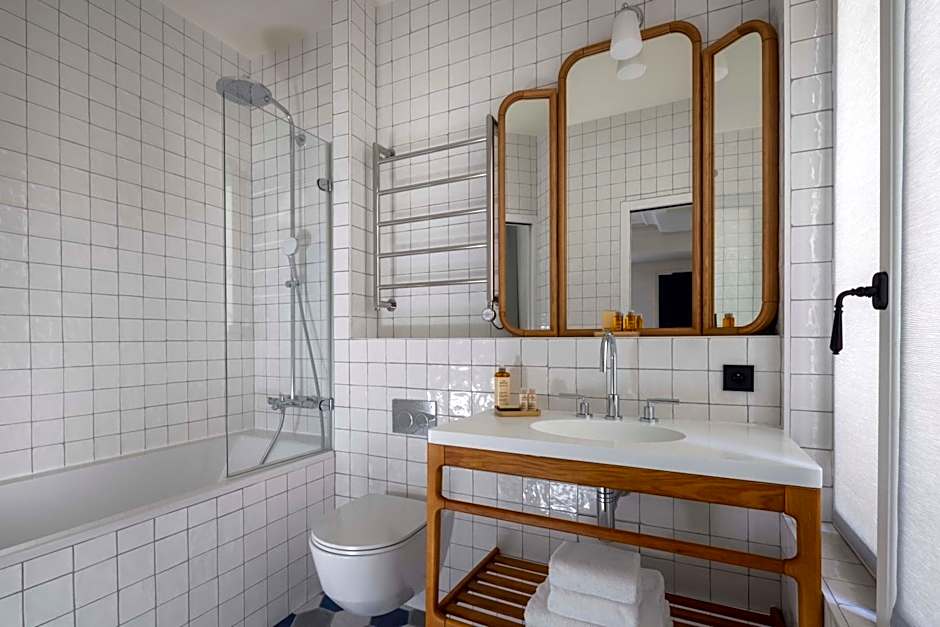 Hotel Louvre Montana