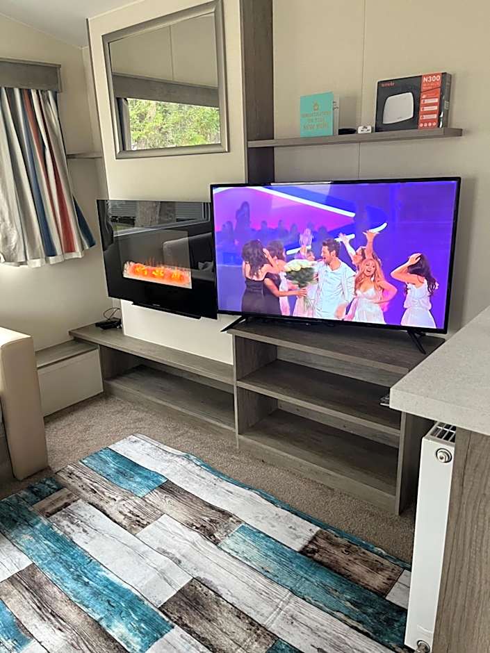 Haggerston castle caravan rental. Annie's den