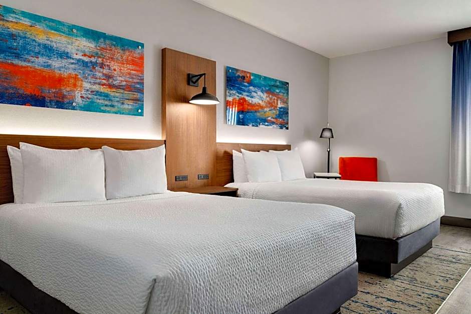 Photo 1 of 1 of 2 Queen Beds, View