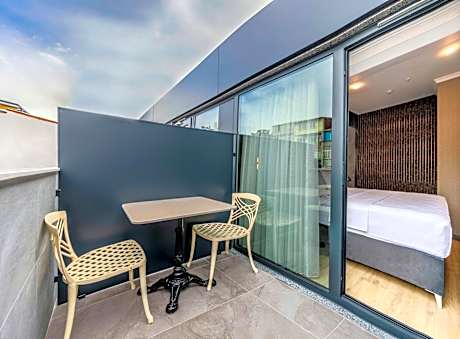 Deluxe Double Room with Balcony