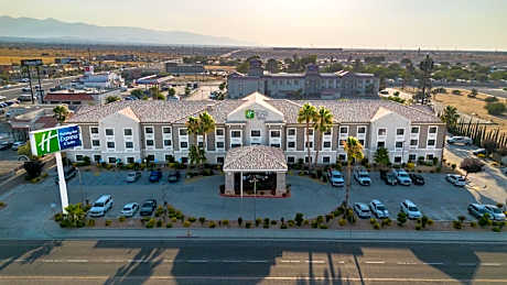 Holiday Inn Express Hotel & Suites Hesperia By IHG