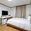 The Oakra Hotel