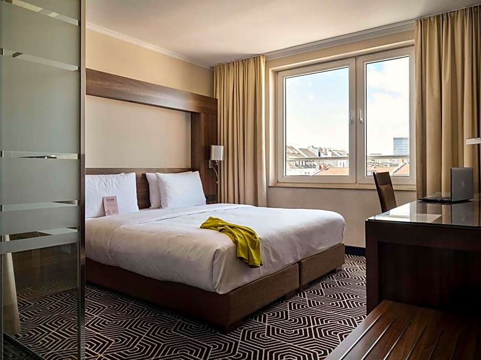 Fleming's Hotel Frankfurt Main-Riverside