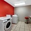 La Quinta Inn & Suites by Wyndham Orange