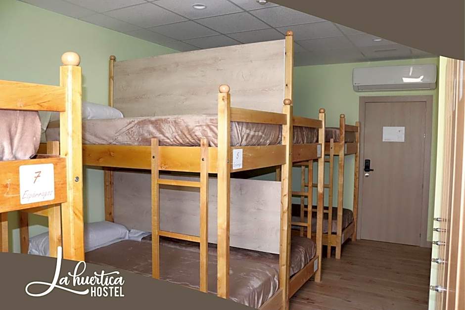 Hostel La Huertica