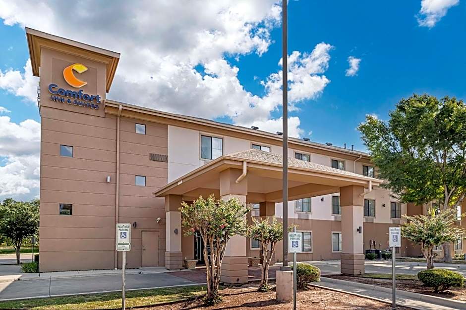 Comfort Inn & Suites Seguin