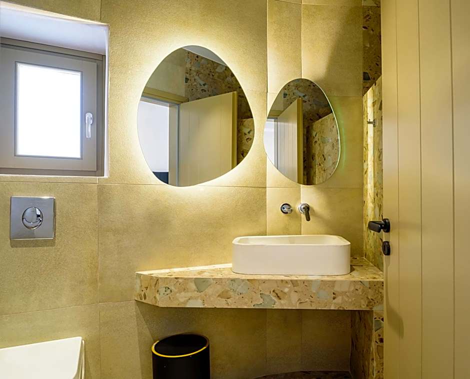 Vrachos Suites Mykonos