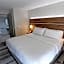 Holiday Inn Express & Suites Toronto Airport West By IHG