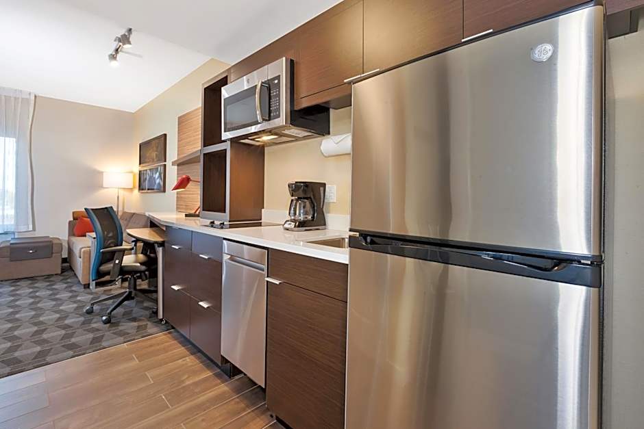 TownePlace Suites by Marriott Grand Rapids Airport Southeast