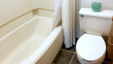 Double Room with Two Double Beds - Smoking