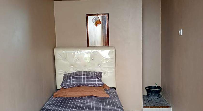 Sapu Nyapah Losmen Syariah Tanjung Setia