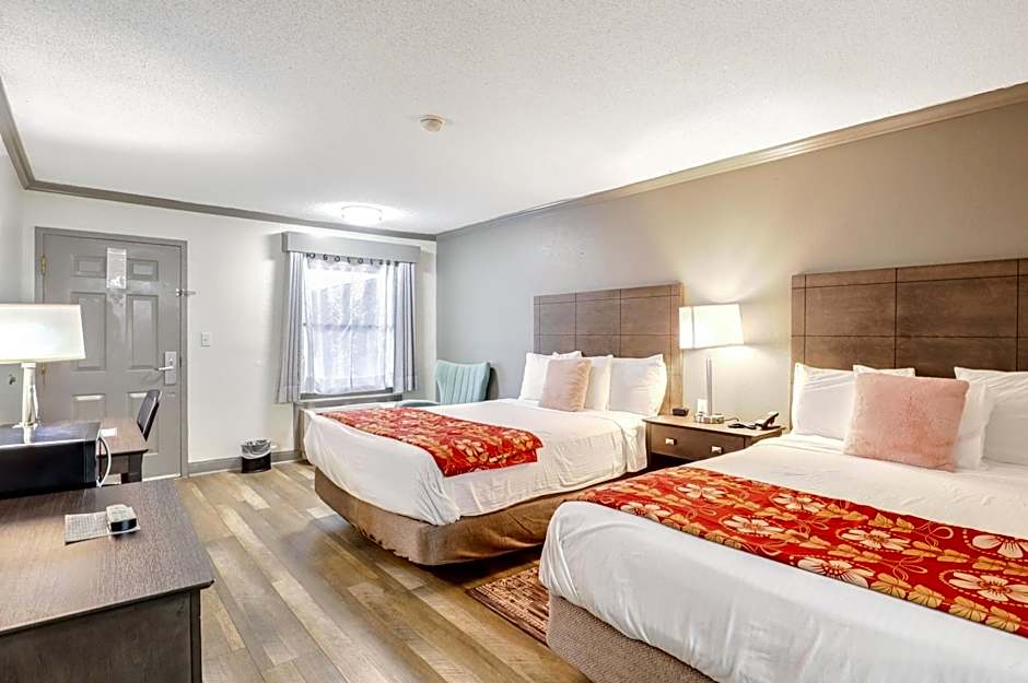 The Guest Lodge Gainesville