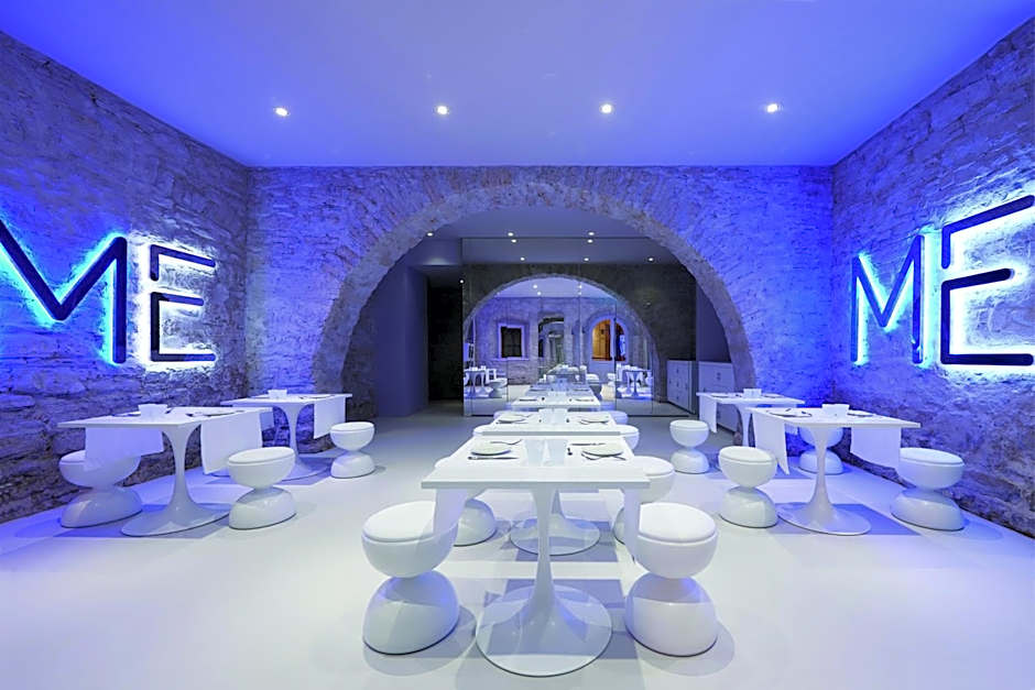 YouMe Design Place Hotel