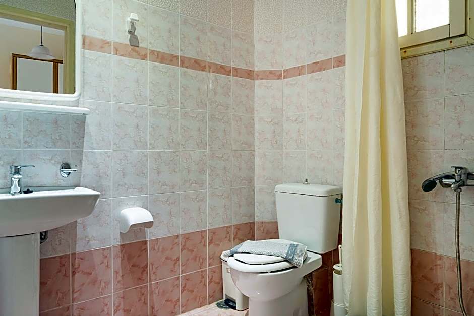 Sandy Maria studio 601