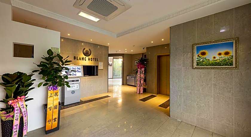 Dangjin Blanc Hotel