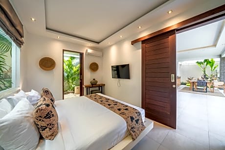 Villa Tira Seminyak Seminyak Hotels At Getaroom