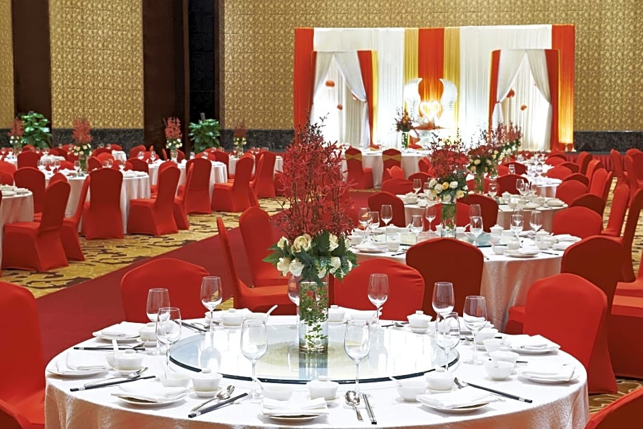 Sheraton Shanghai Waigaoqiao Hotel