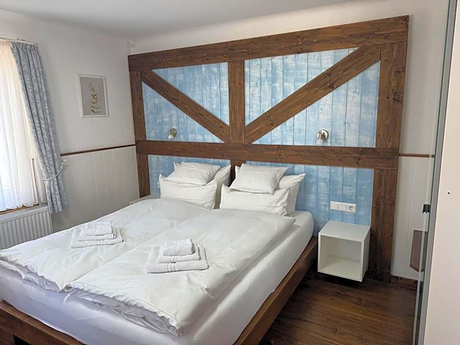 Hotel Schöne Aussicht renoviert