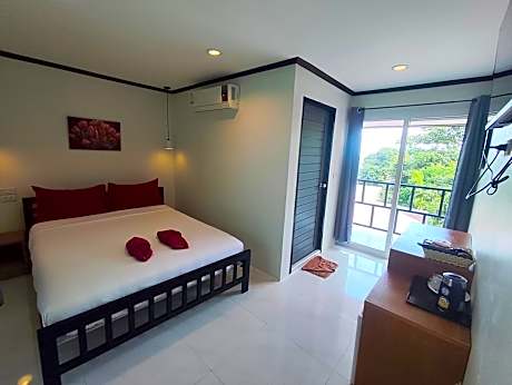 Queen Room with Sea View