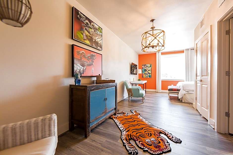 The Bishop Arts Hotel by Qresorts